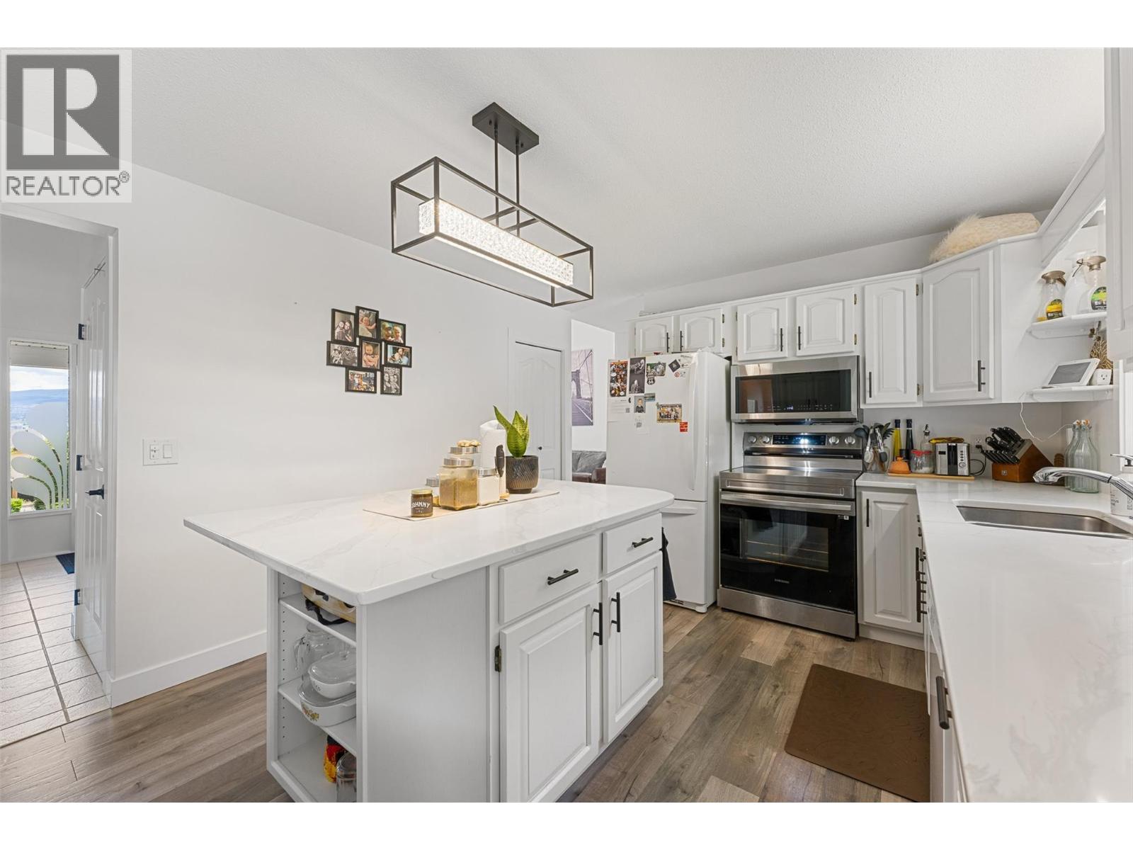 2700 Benedick Road, West Kelowna