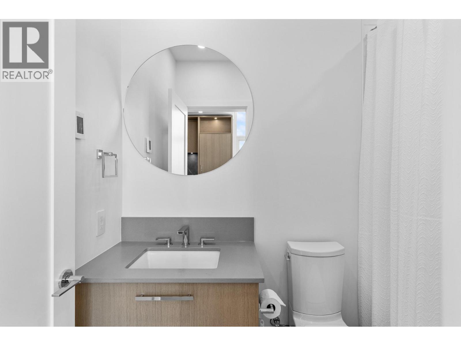 #407 3389 Lakeshore Road - 19
