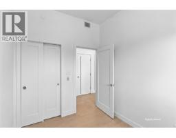 3389 Lakeshore Road Unit# 407, Kelowna, BC V1W3S9 Photo 6