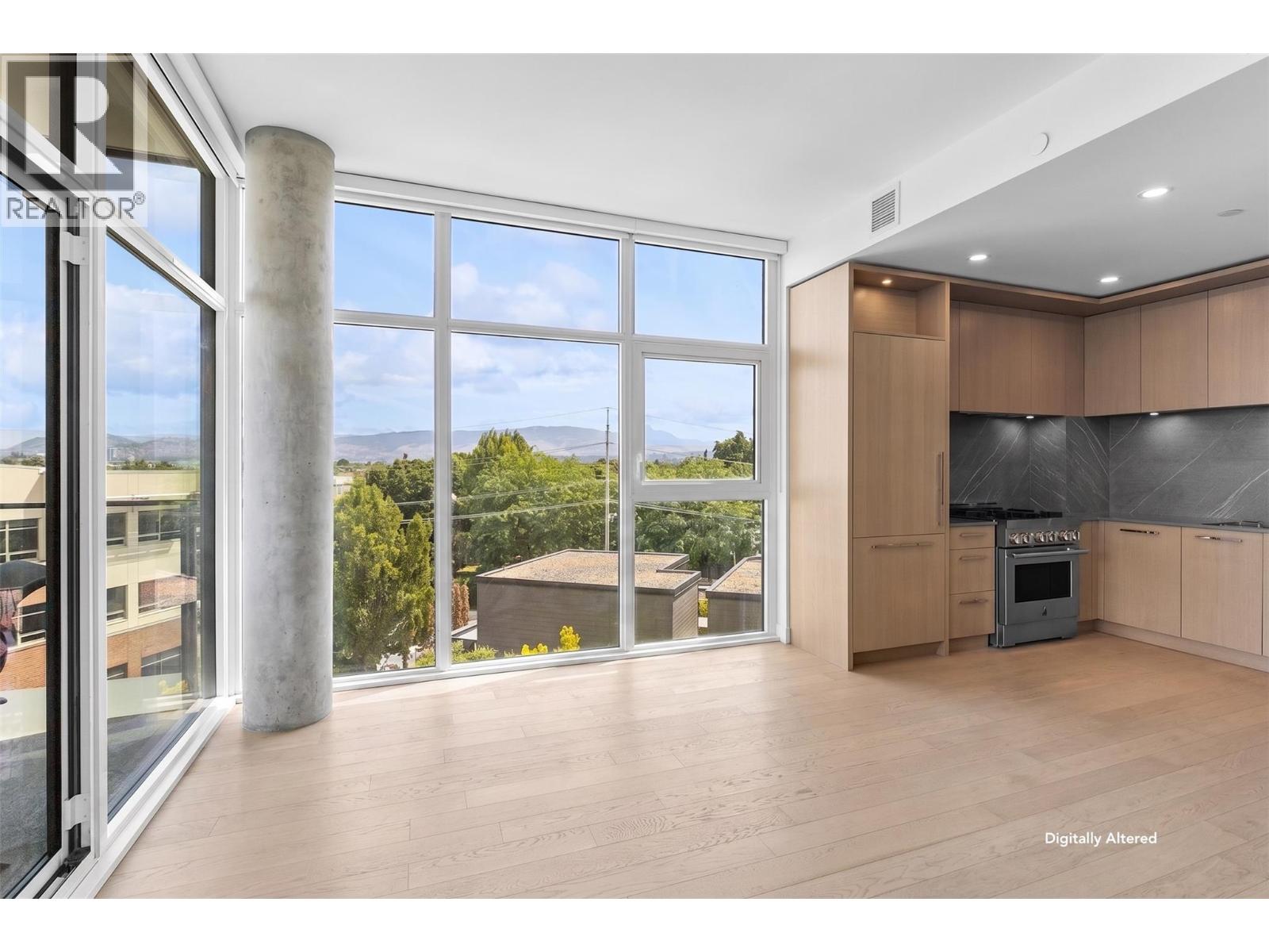 #407 3389 Lakeshore Road - 10