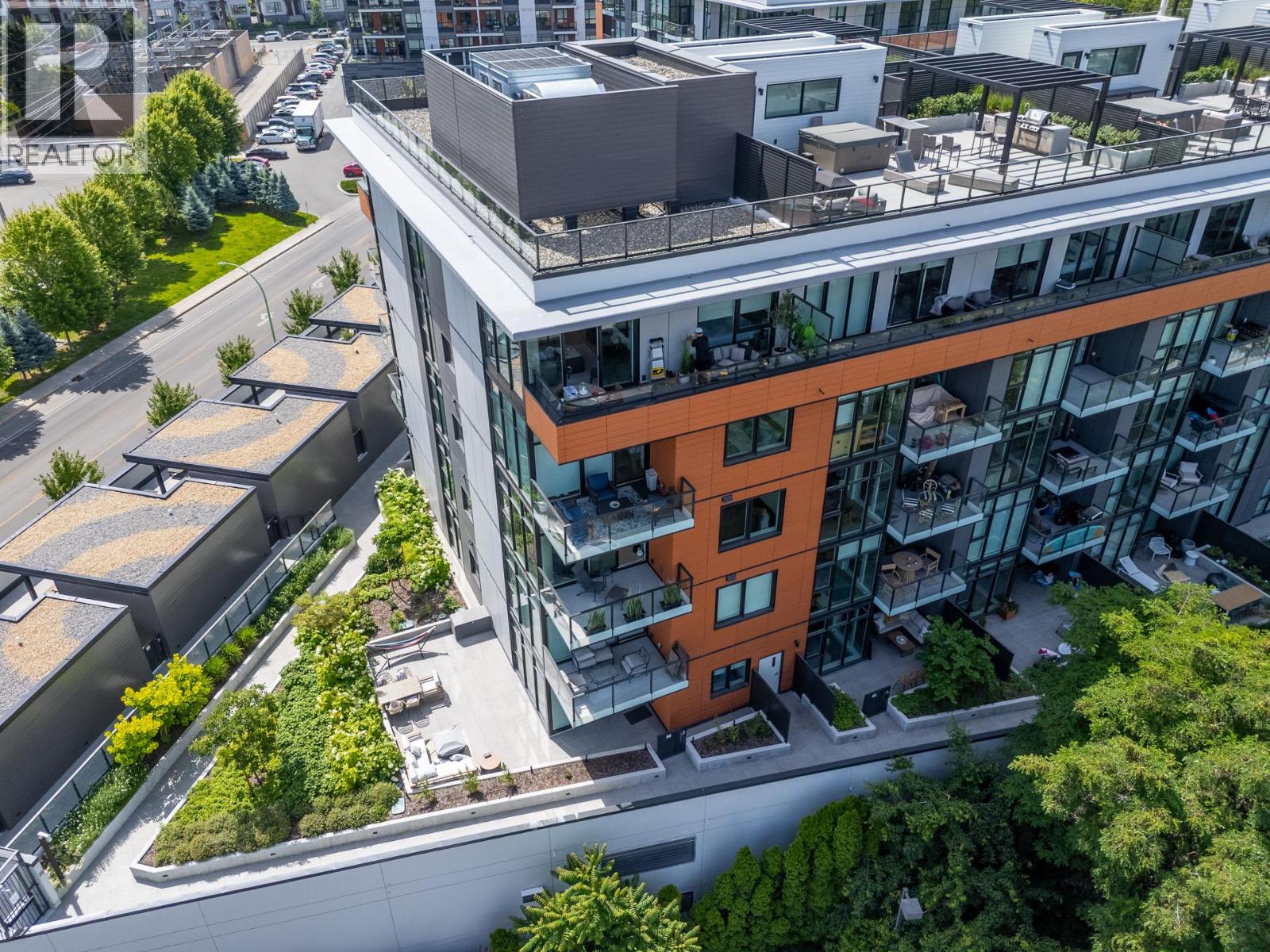 #407 3389 Lakeshore Road - 35