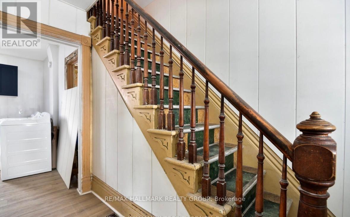 47 DANIEL STREET S - 7