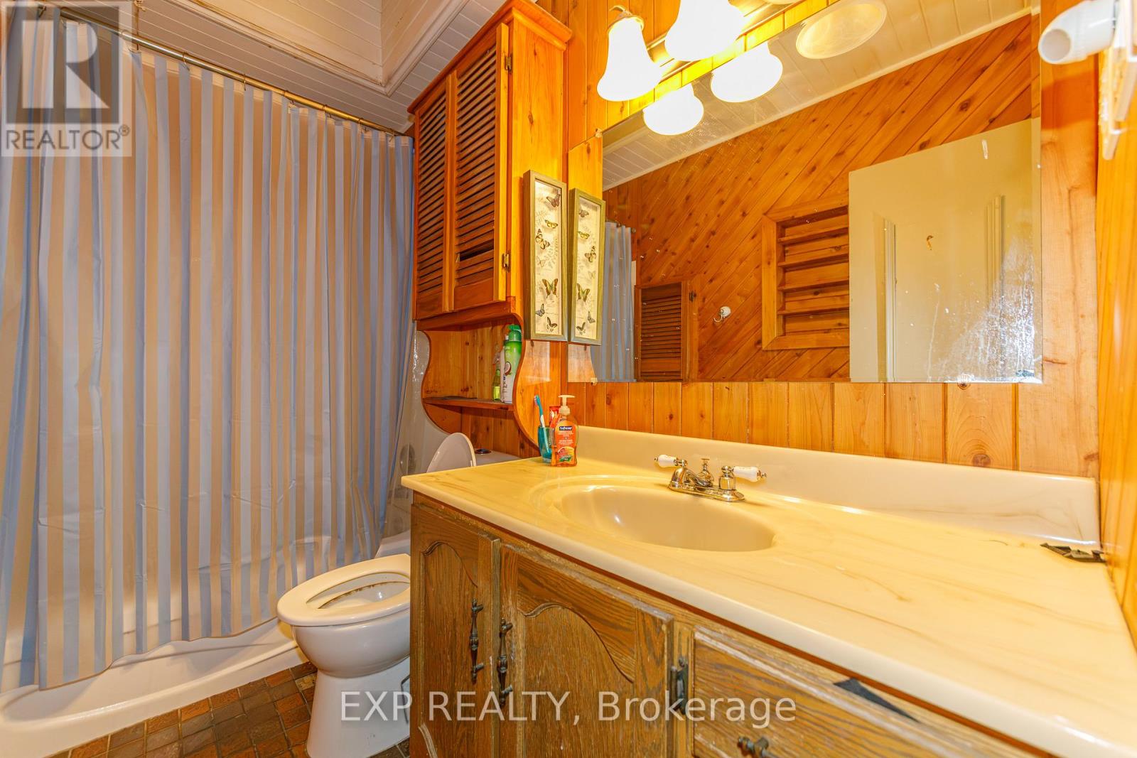 789 BLAIR ROAD E - 11