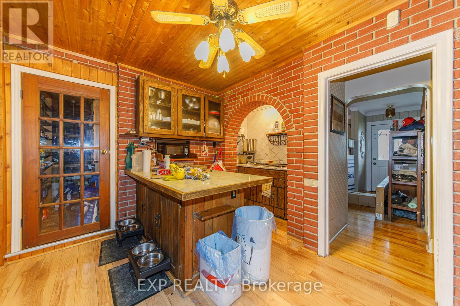 789 BLAIR ROAD E - 15