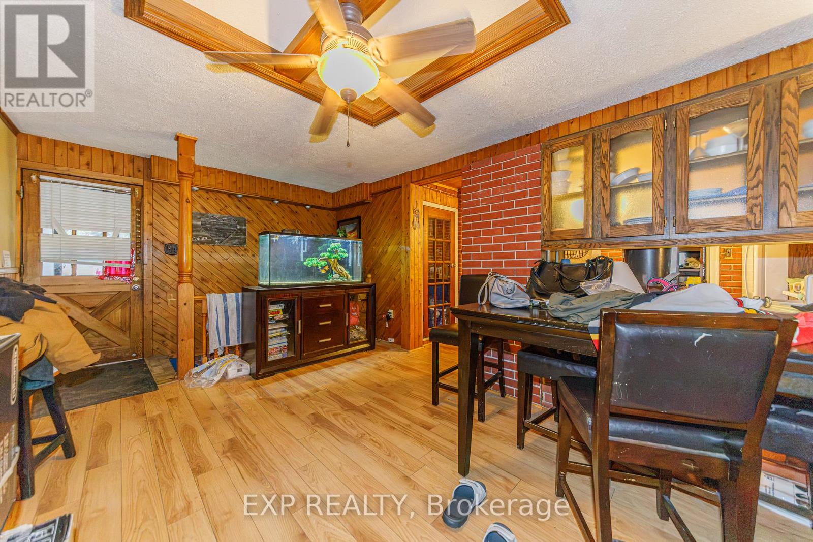 789 BLAIR ROAD E - 17