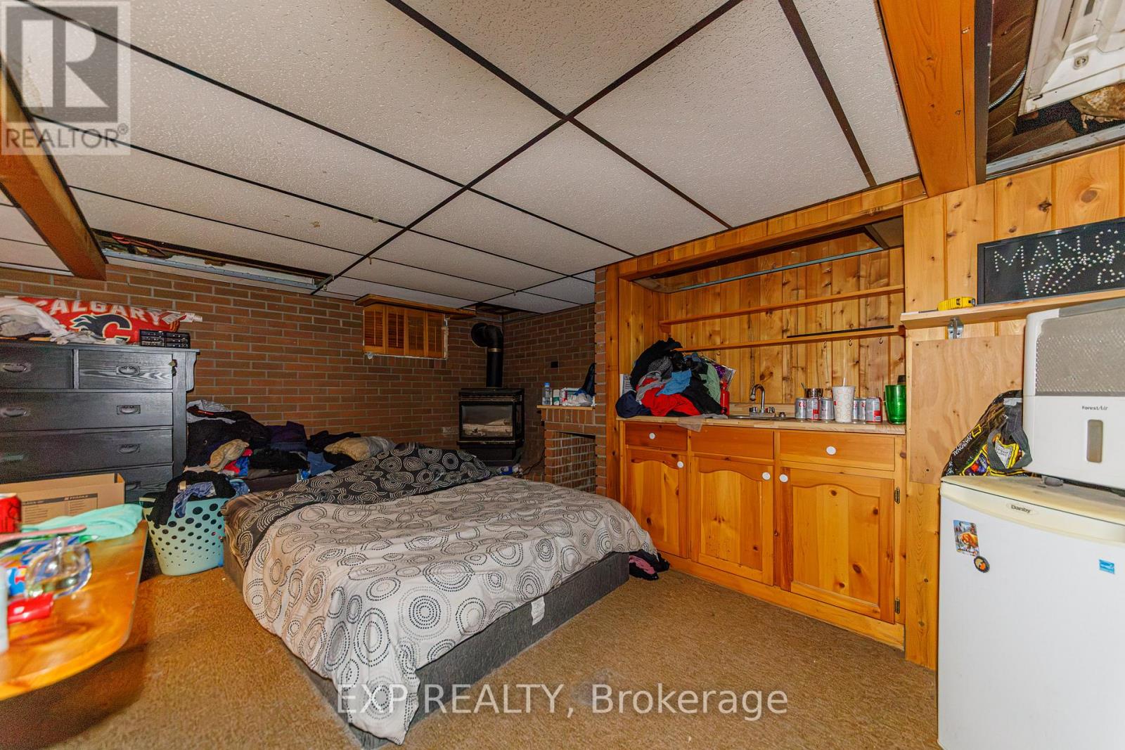 789 BLAIR ROAD E - 18