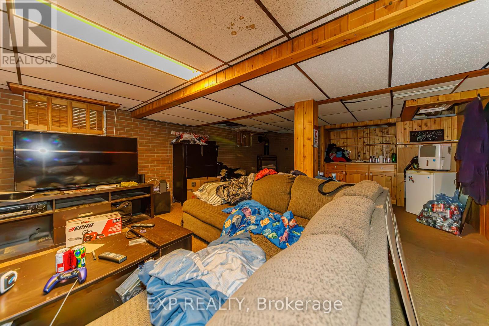 789 BLAIR ROAD E - 19