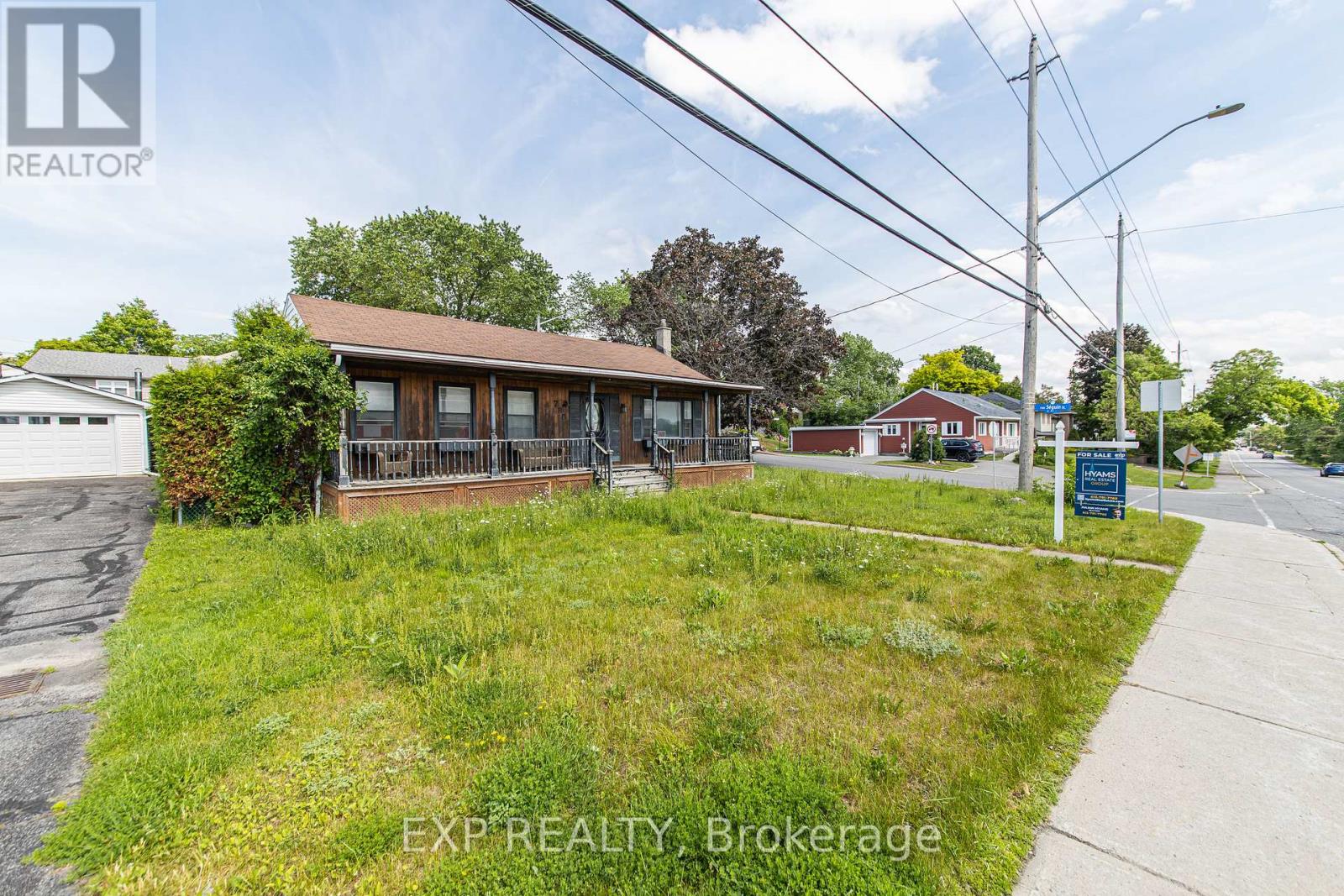789 BLAIR ROAD E - 2