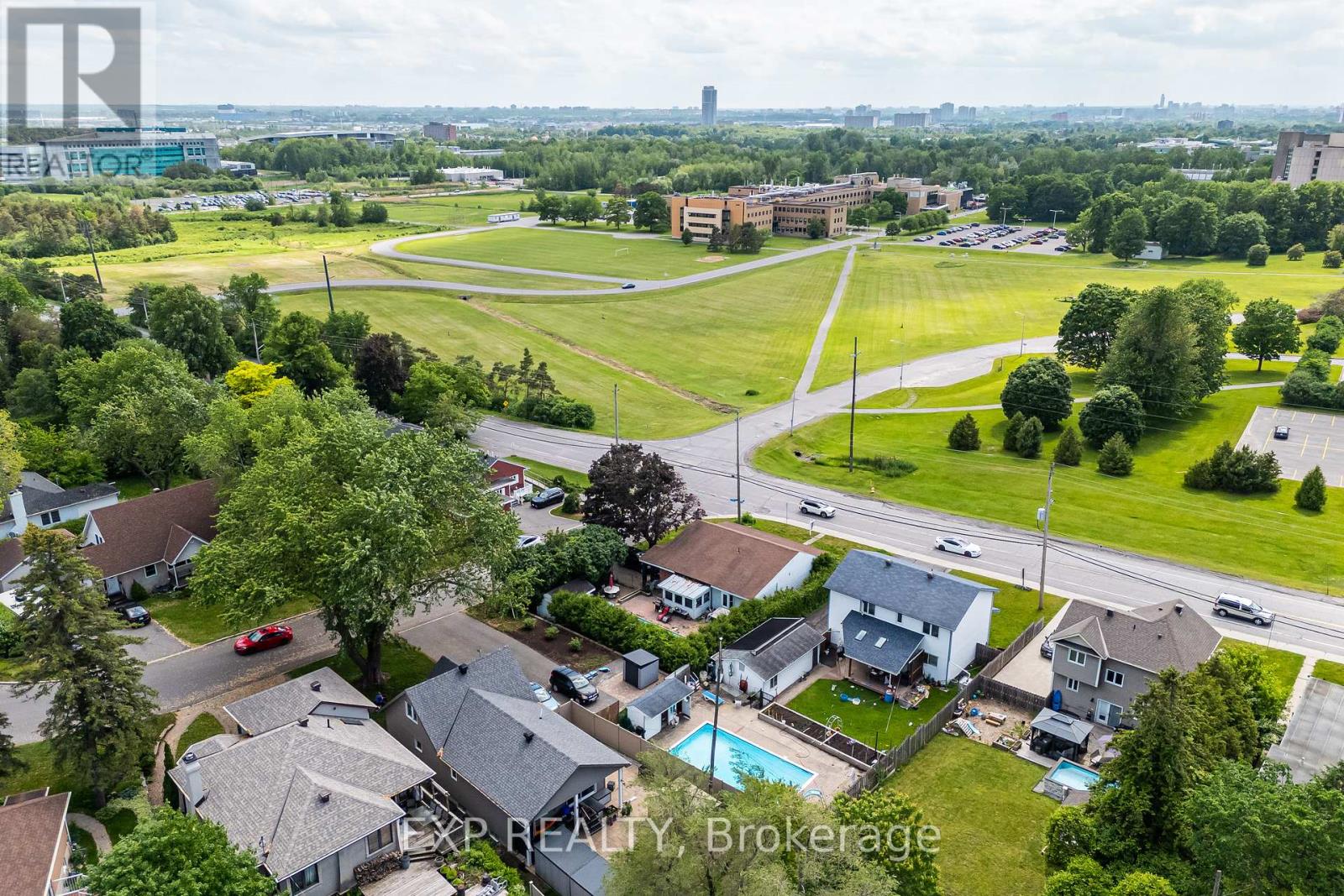789 BLAIR ROAD E - 29