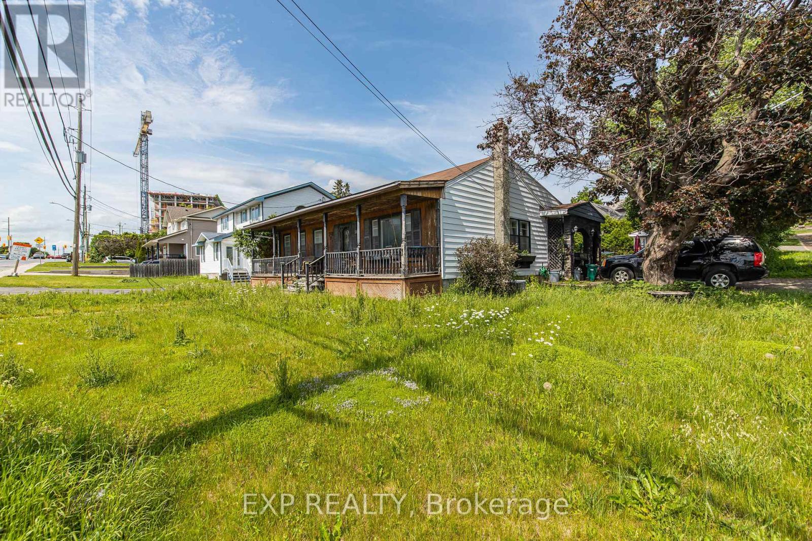 789 BLAIR ROAD E - 3
