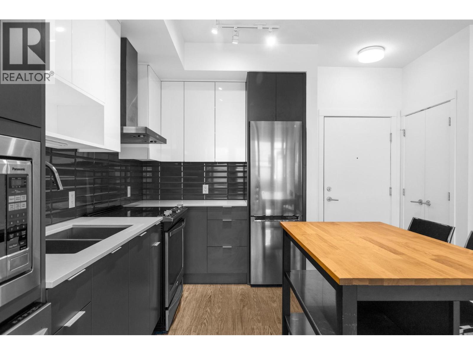 1770 Richter Street Unit# PH7, Kelowna
