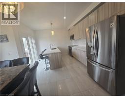 4pc Bathroom - 175 Gold Park Gate, Angus, ON L3W0B4 Photo 10