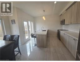 4pc Bathroom - 175 Gold Park Gate, Angus, ON L3W0B4 Photo 9