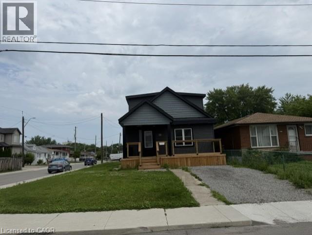 1239 DUNSMURE Road - 1