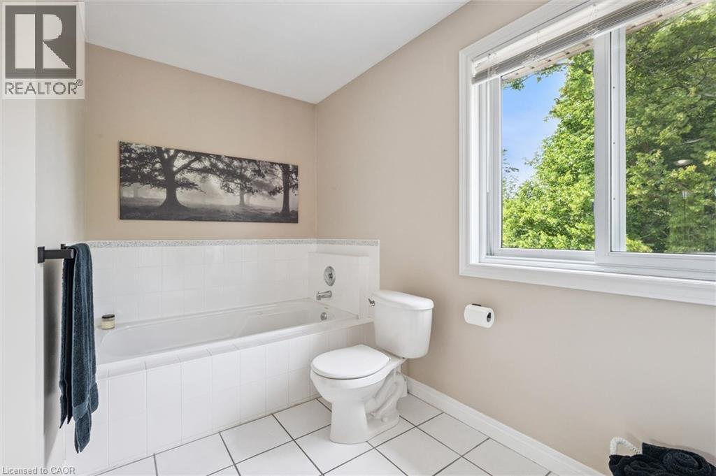 538 SANDBANKS Crescent - Image 20