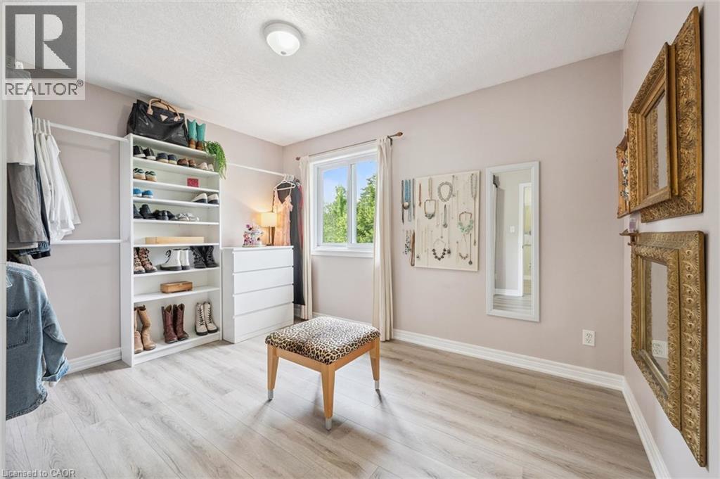 538 SANDBANKS Crescent - 22