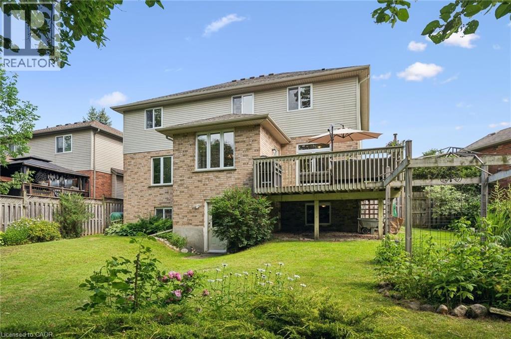 538 SANDBANKS Crescent - 35