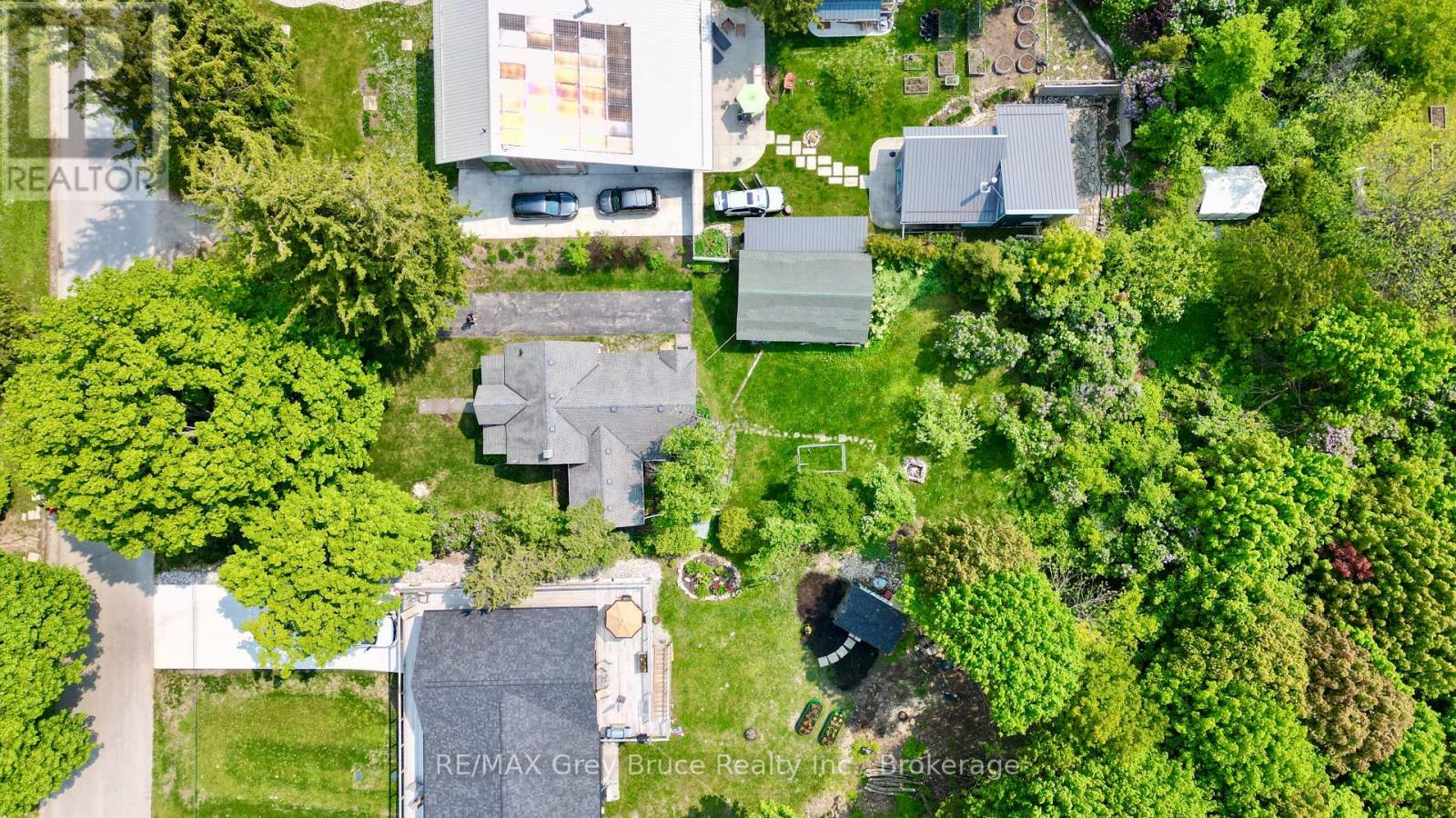 19 MILL STREET - 24