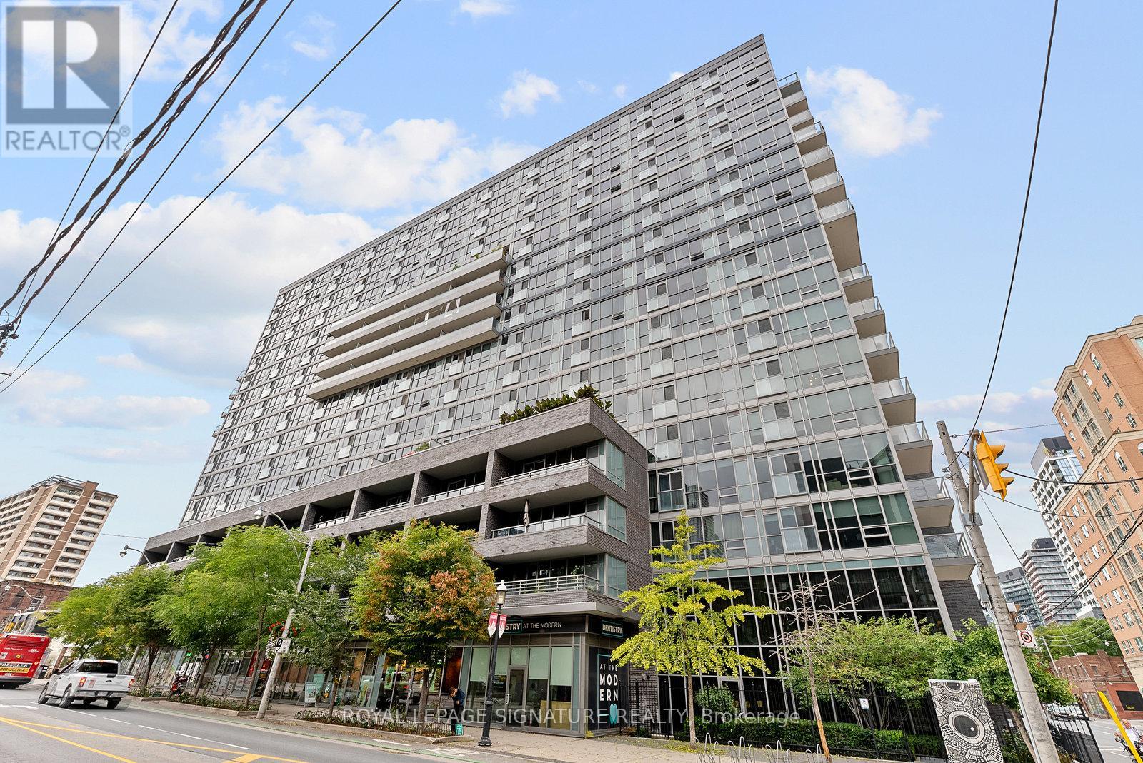 #718 320 RICHMOND STREET E - 28