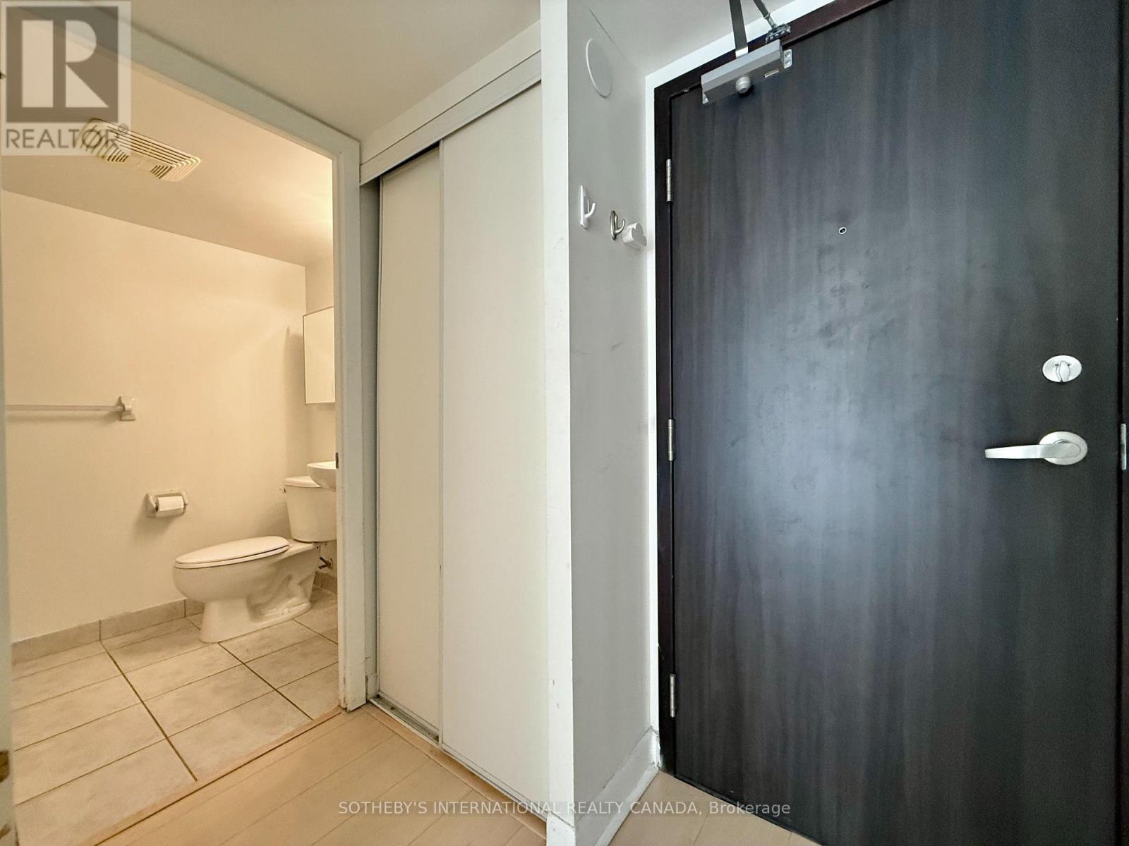 #717 210 VICTORIA STREET - Image 8