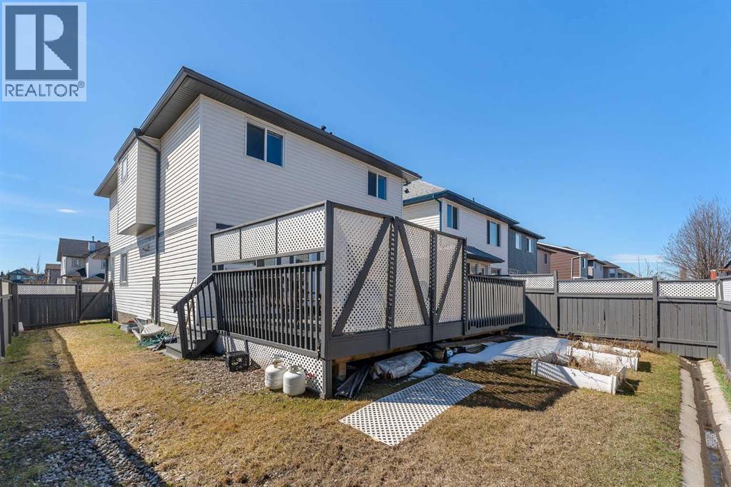 149 Saddlecrest Green NE - 45