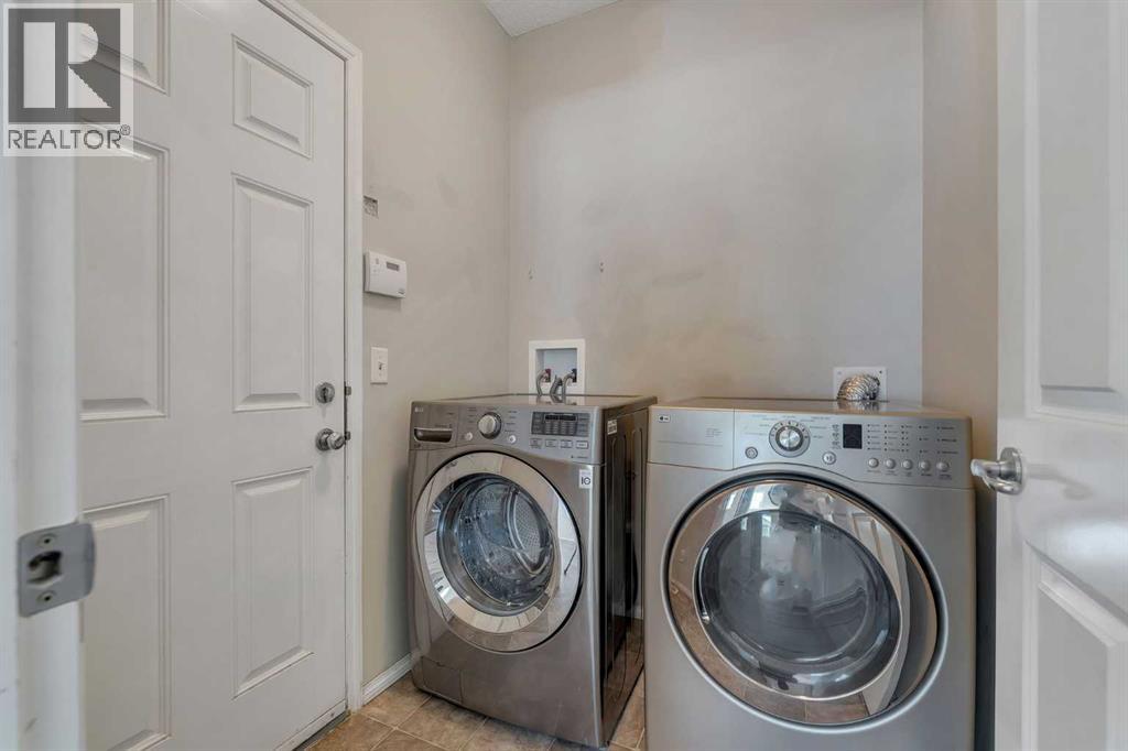 149 Saddlecrest Green NE - 28