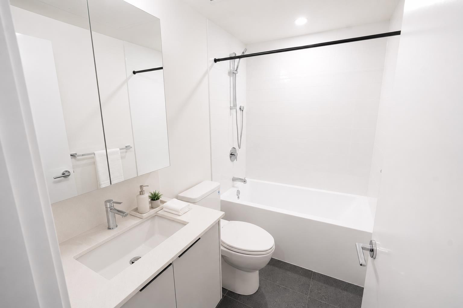 203 7728 119A STREET, Delta