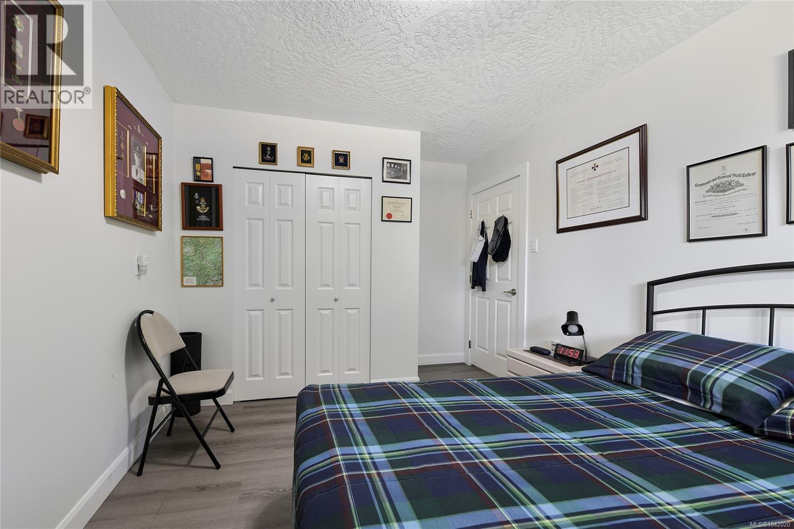 786 Cameo St, Saanich