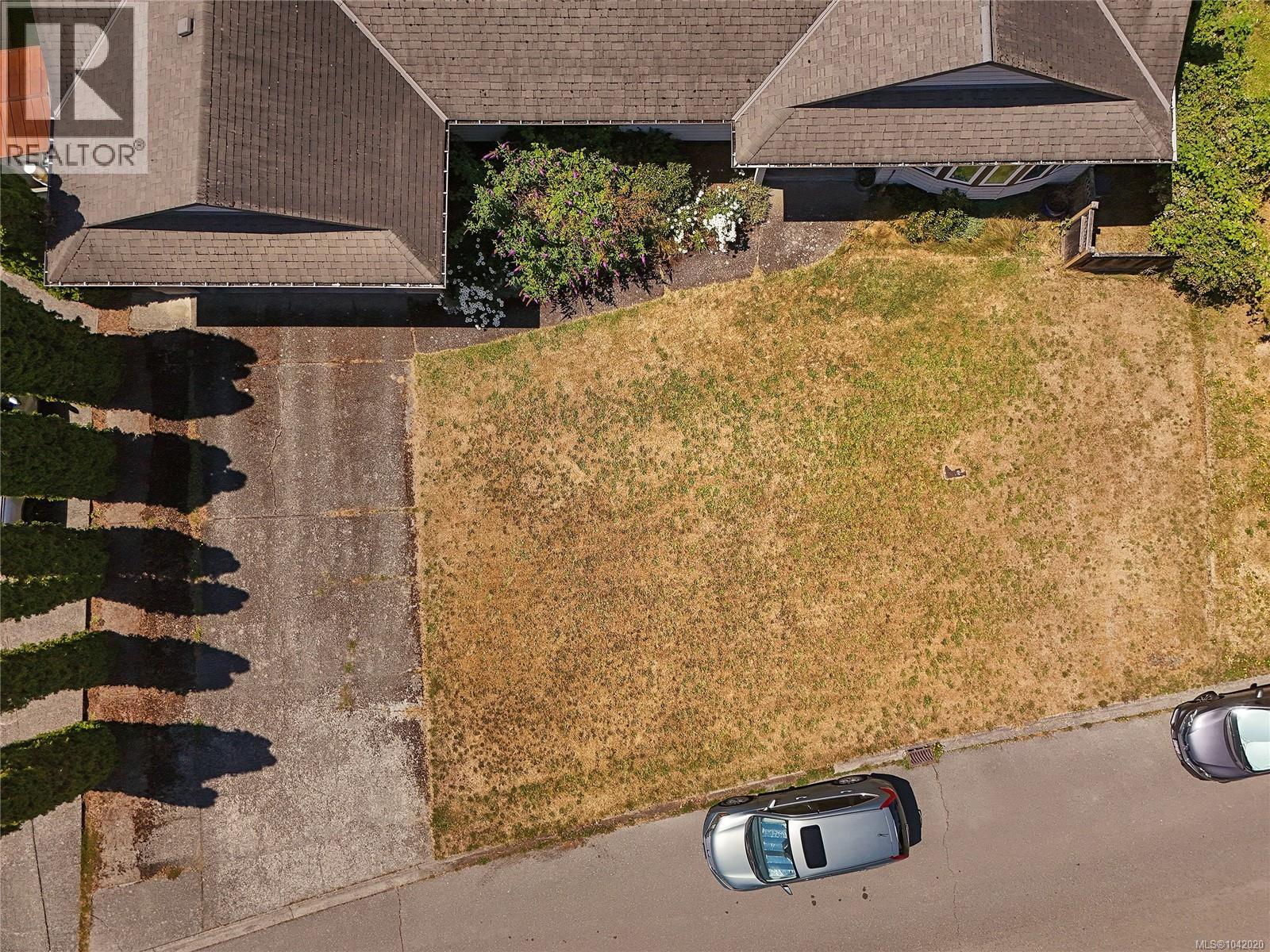 786 Cameo St, Saanich