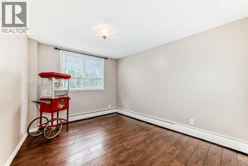 #201 516 Cedar Crescent SW - 26