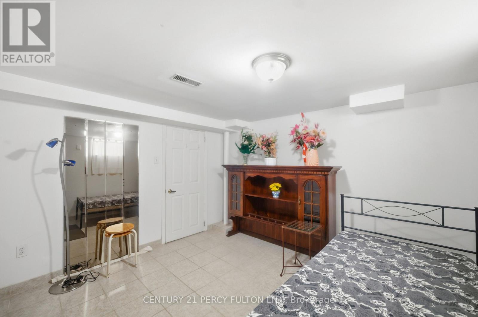 1101 WARDEN AVENUE - Image 25