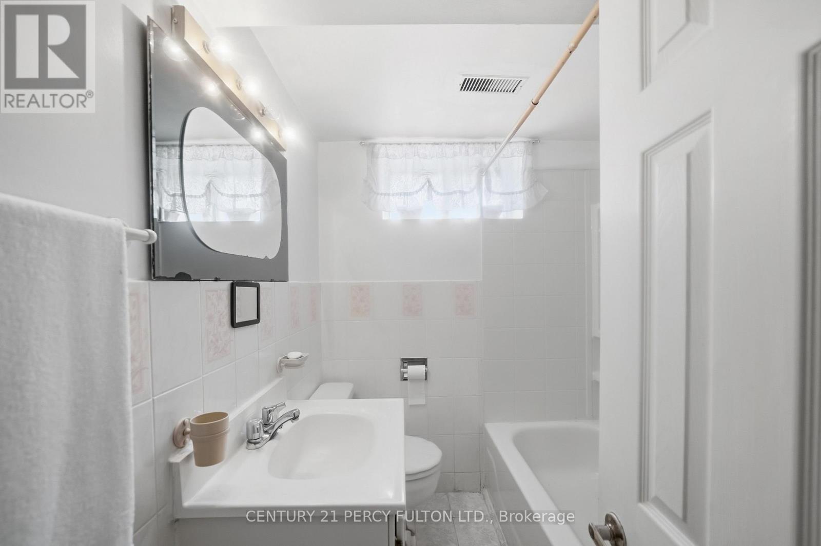 1101 WARDEN AVENUE - Image 27