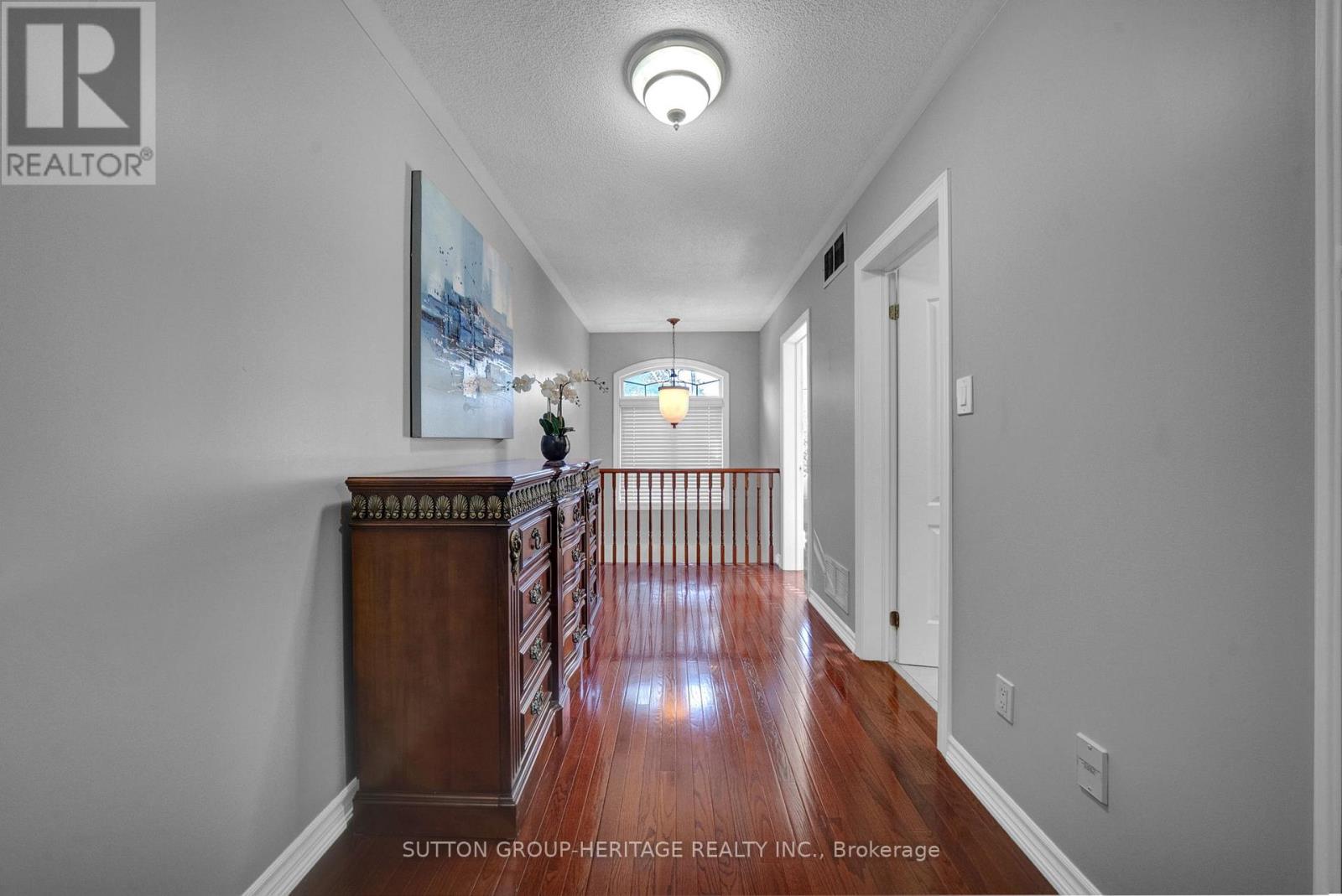 102 KENNETT DRIVE - 25