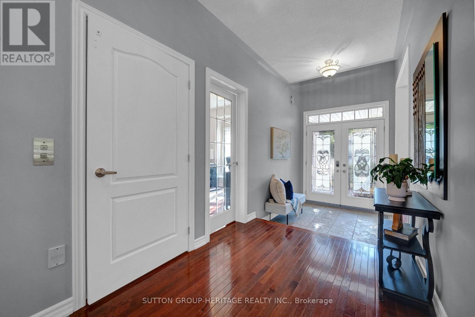 102 KENNETT DRIVE - 3
