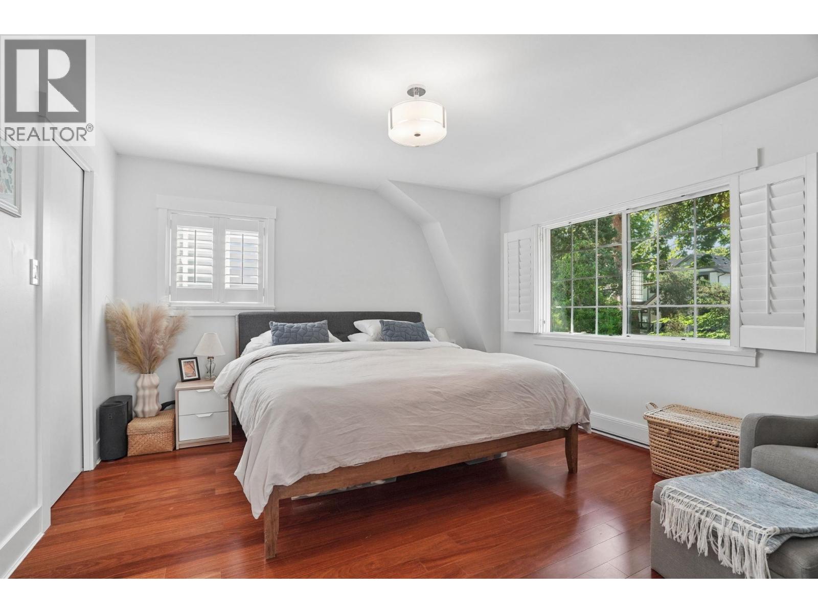 3349 W 14TH AVENUE, Vancouver