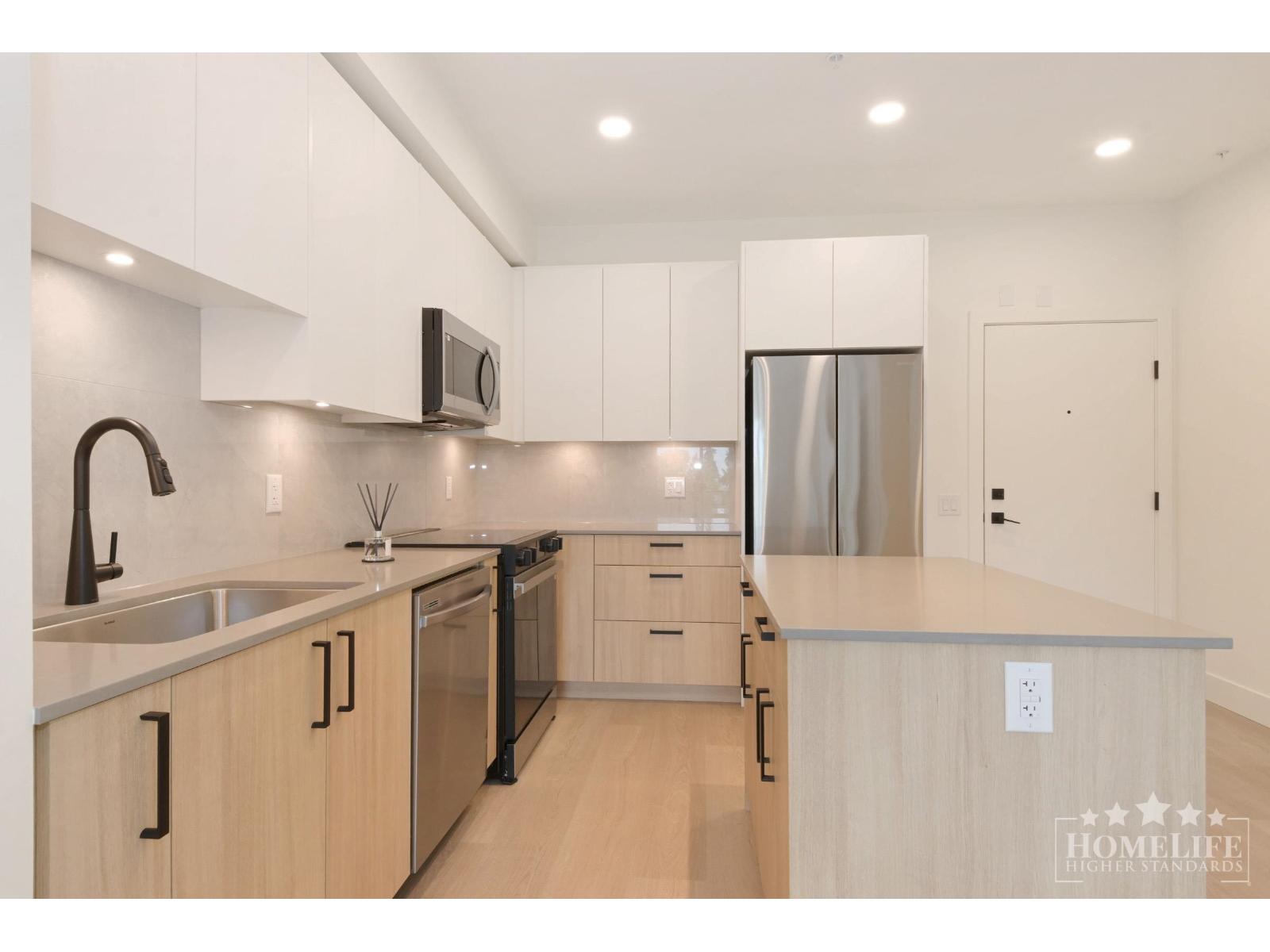 617 10065 133 STREET, Surrey