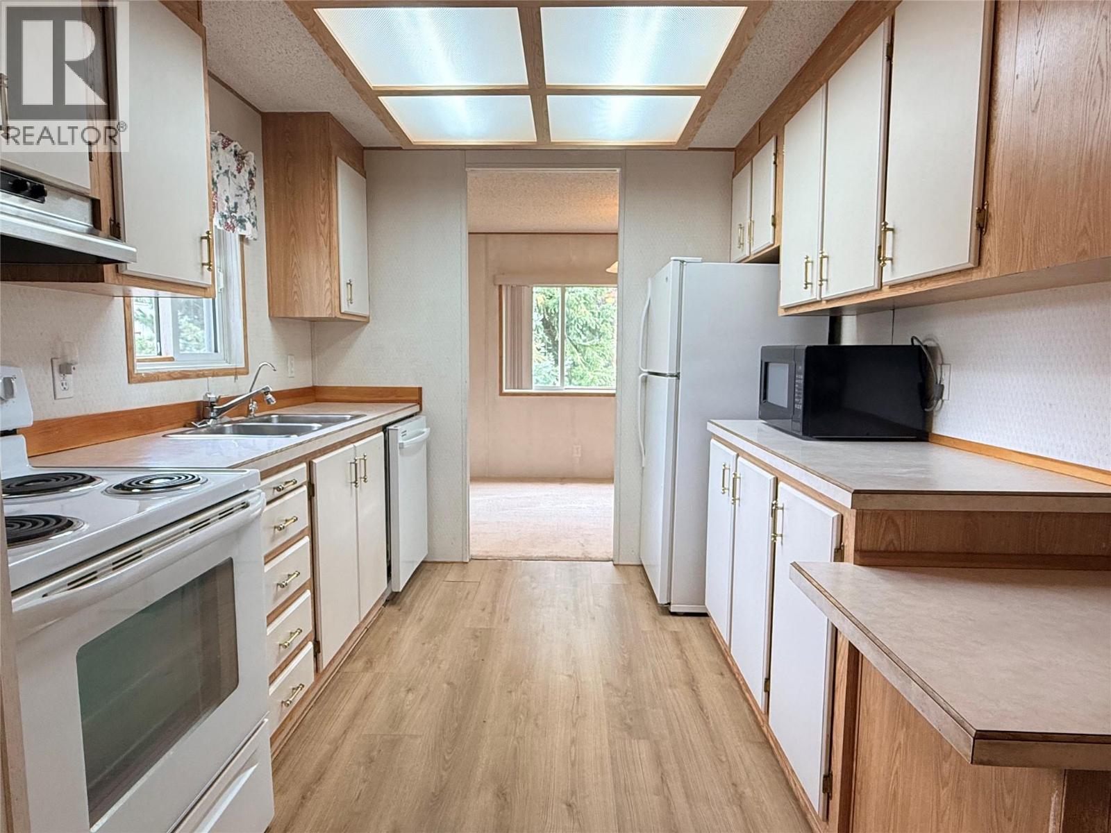 1465 Thompson Road - 11