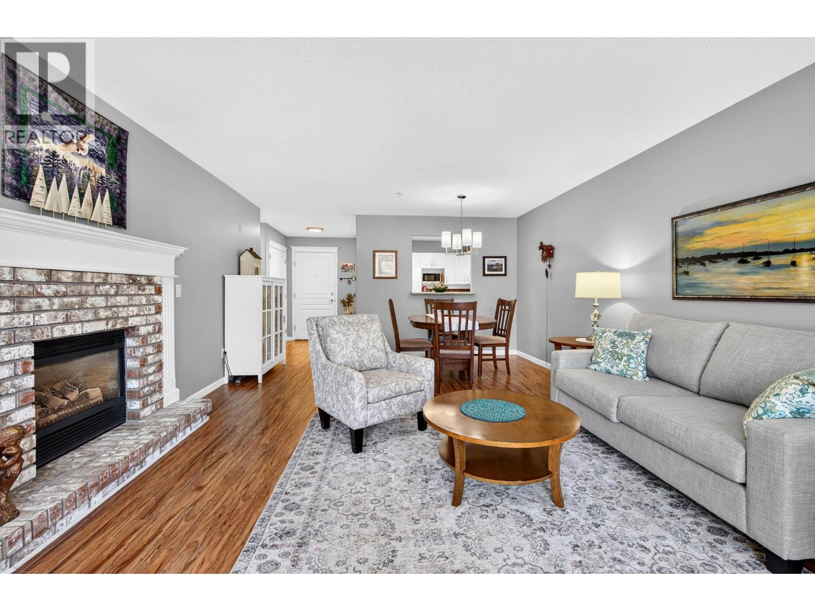 #102 510 Lorne Street - 13