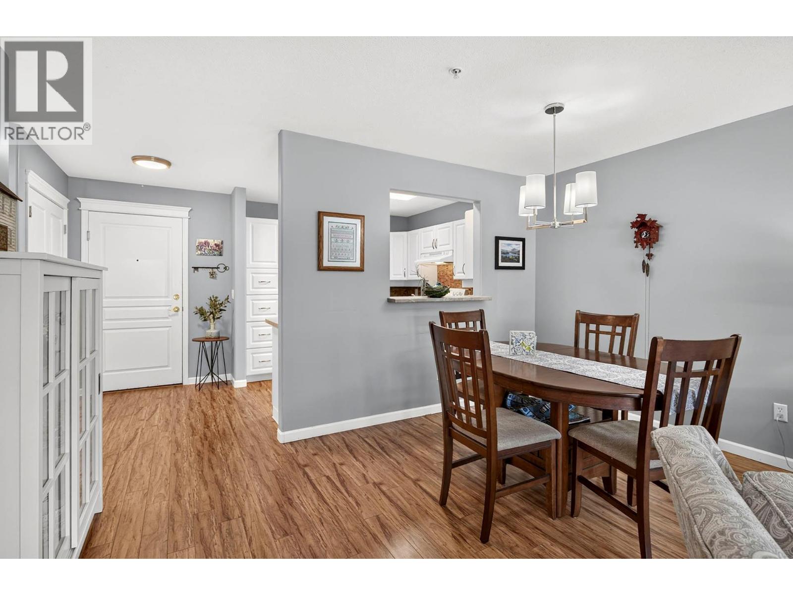 #102 510 Lorne Street - Image 10