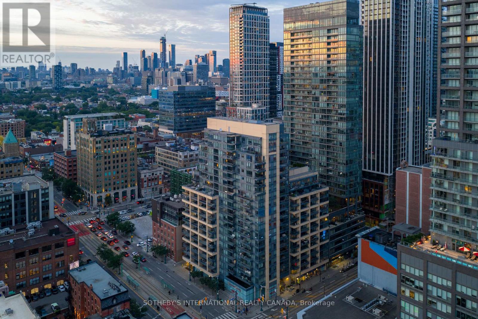 #1501 438 KING STREET W - 39
