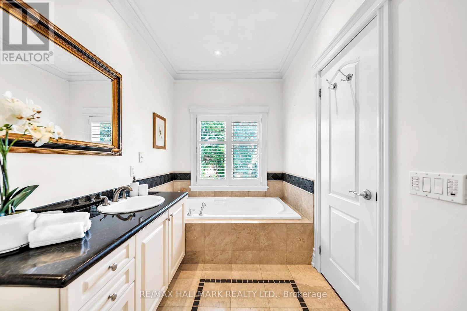 124 FELBRIGG AVENUE - Image 25