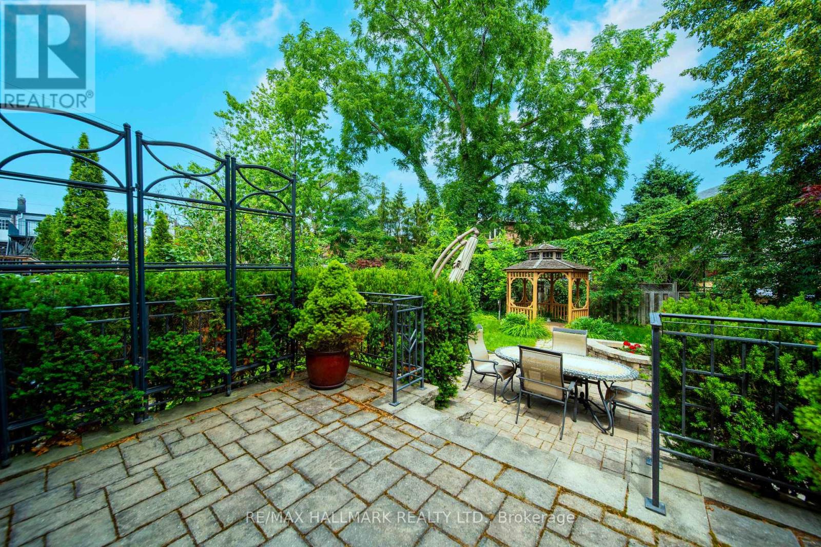 124 FELBRIGG AVENUE - Image 38