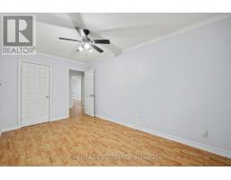 993 Lucerne Crescent, Mississauga, ON L5C3X6 Photo 14