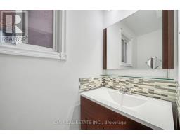 993 Lucerne Crescent, Mississauga, ON L5C3X6 Photo 26