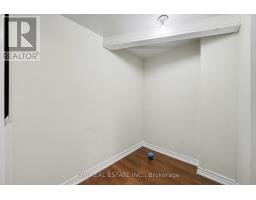 993 Lucerne Crescent, Mississauga, ON L5C3X6 Photo 29