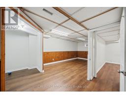 993 Lucerne Crescent, Mississauga, ON L5C3X6 Photo 30