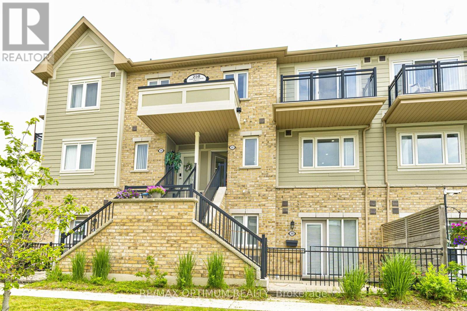 Photo of 250 Sunny Meadow Boulevard