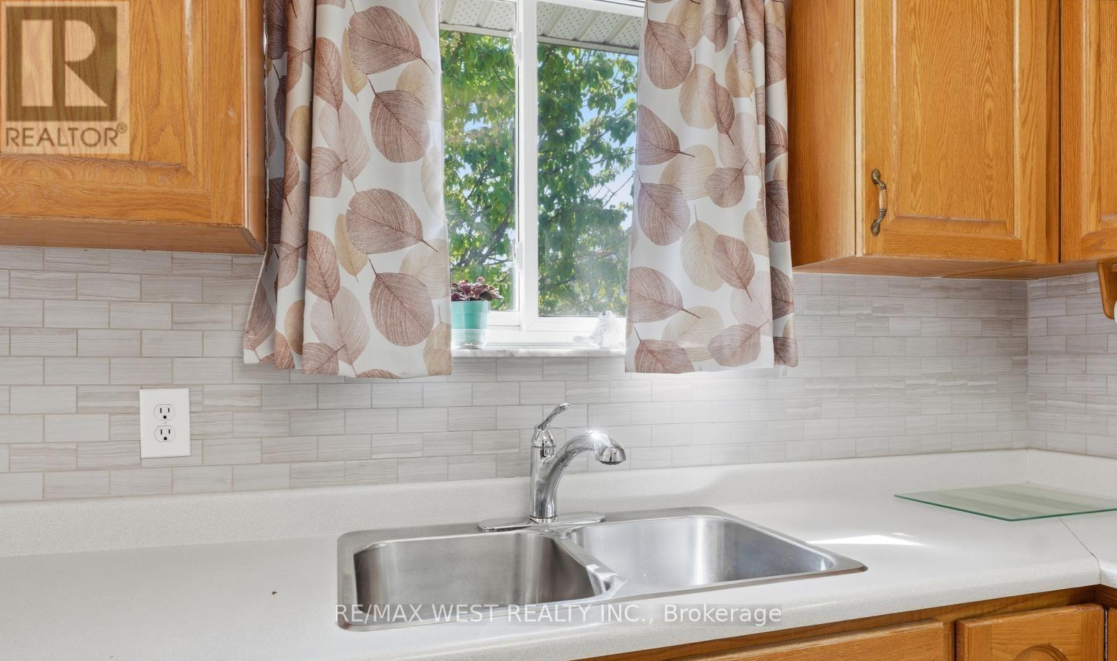 7066 MAGIC COURT - Image 11