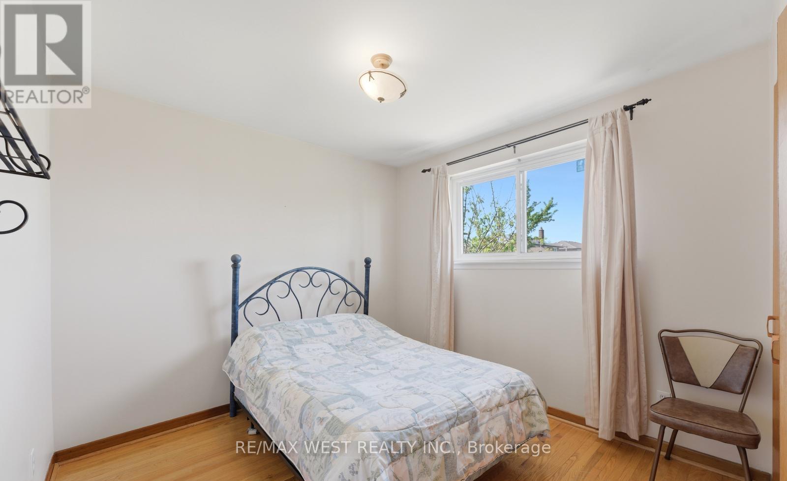 7066 MAGIC COURT - Image 17