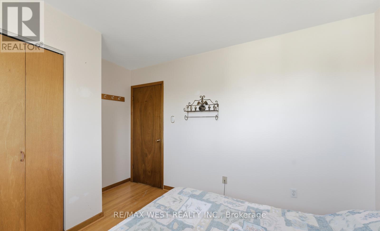 7066 MAGIC COURT - Image 18